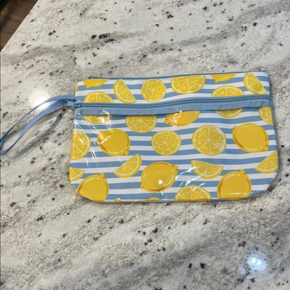 Lemon Print Wristlet Wet Pouch